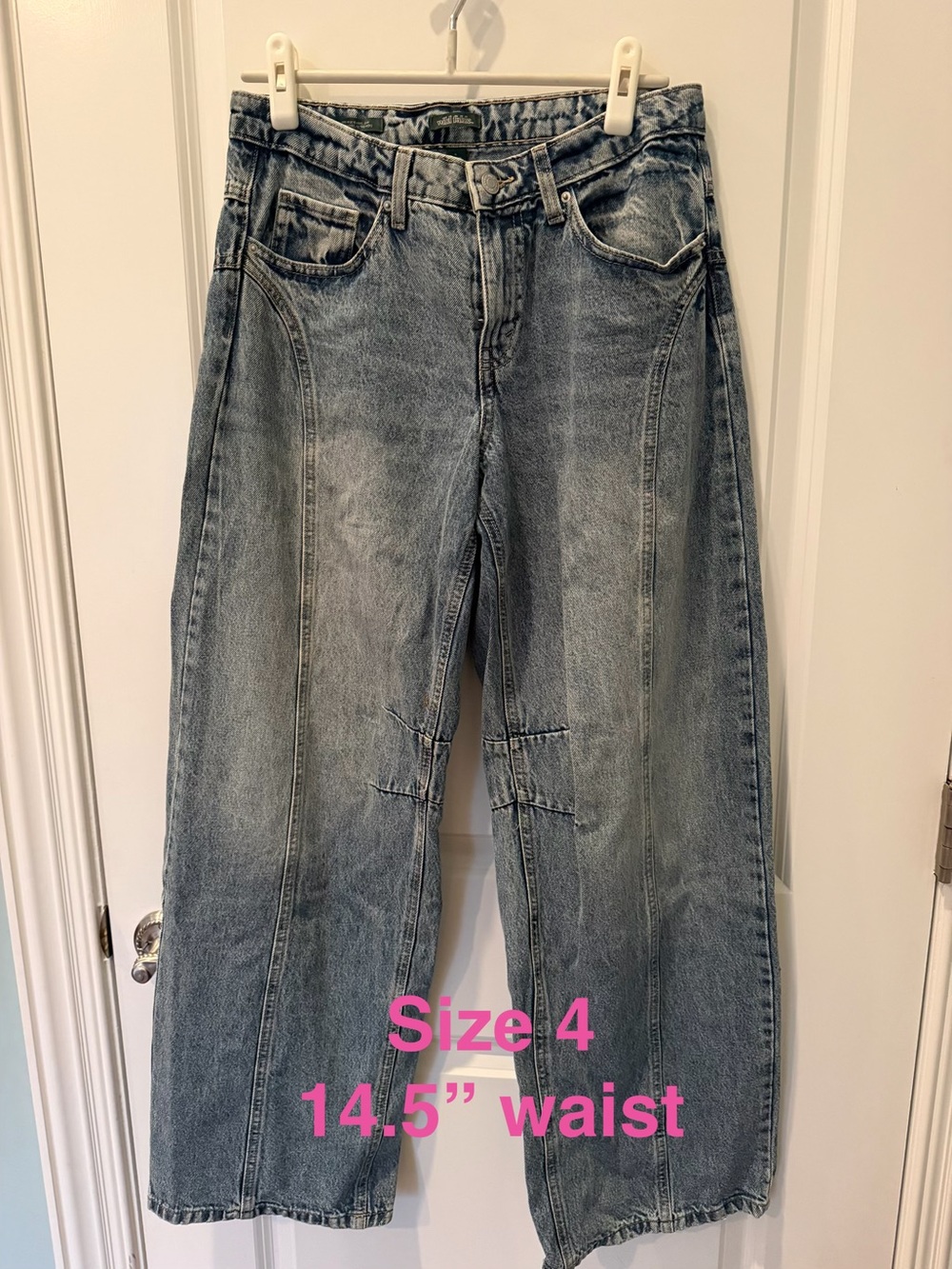 Wild Fable Barrel Leg Jeans Acid Wash Seamed Denim Size 4